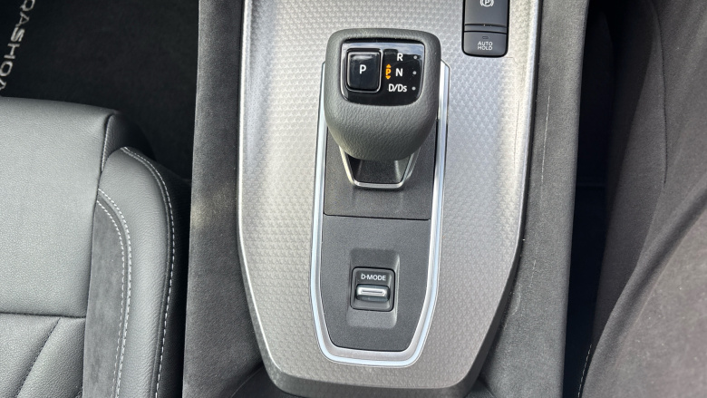 Nissan Qashqai 1.3 DiG-T MH 158 N-Design 5dr Xtronic Petrol Hatchback